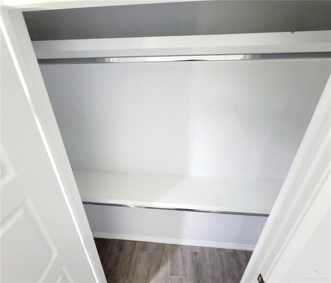 Building Photo - 14 Rosemary Dr