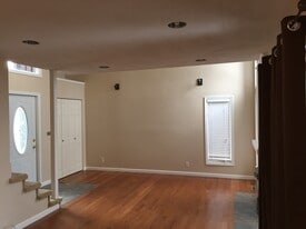 Building Photo - 8616 Salt Springs