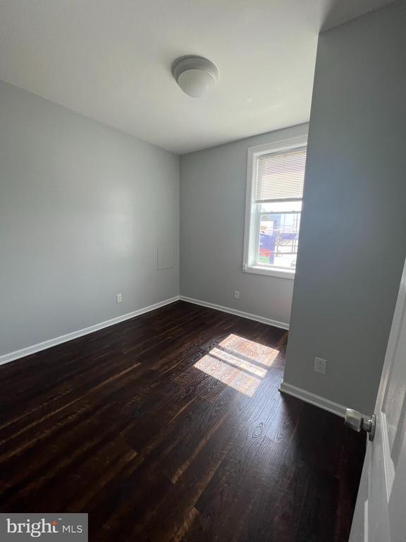 Building Photo - 2084 E Allegheny Ave