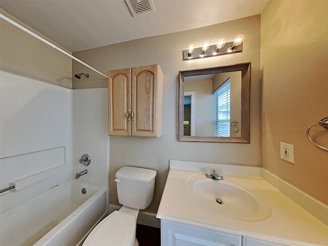 Building Photo - 18722 Atasca Oaks Dr