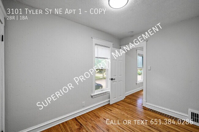 Building Photo - 3101 NE Tyler St