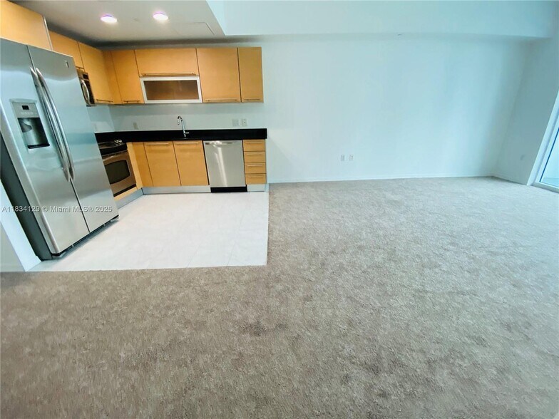 Primary Photo - 951 Brickell Ave