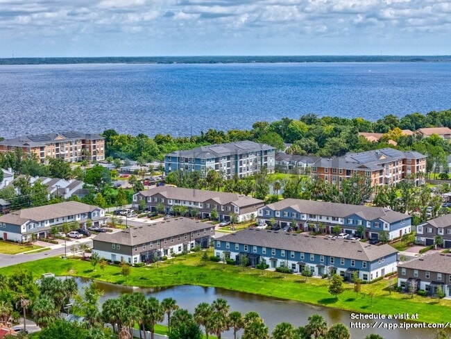 Building Photo - 432 Cape Honeysuckle Pl