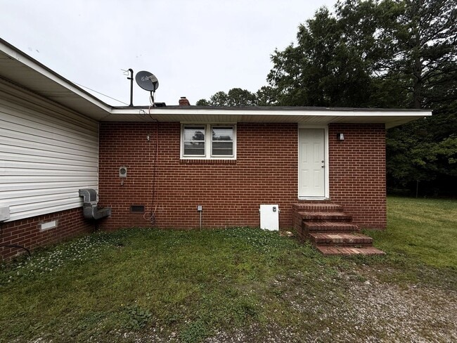 Building Photo - 7003 West Mount Drive