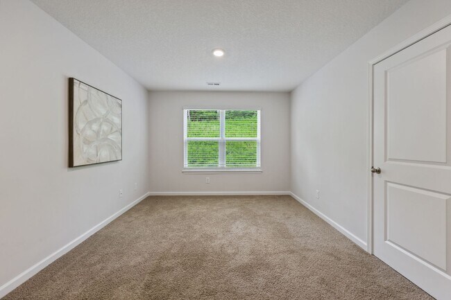 Building Photo - 545 Robotic Ln