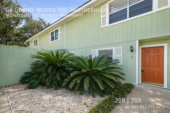 Building Photo - G4 Gentry Woods 900 Brotherhood Rd