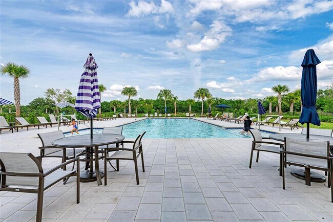 Building Photo - 13827 Green Hammock Pl