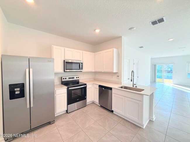 Building Photo - 42 Blue Hvn Rd