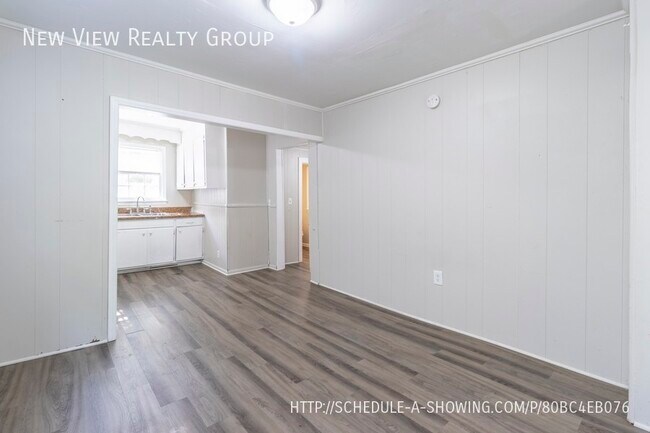 Building Photo - 209 N Ransom St