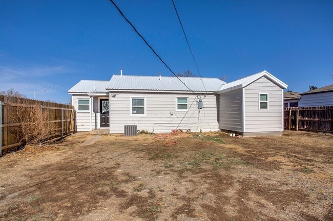 Building Photo - Pre Leasing for Fall 2026! 3/2 in Tech Terrace