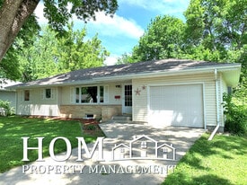 Building Photo - 109 Pfau St