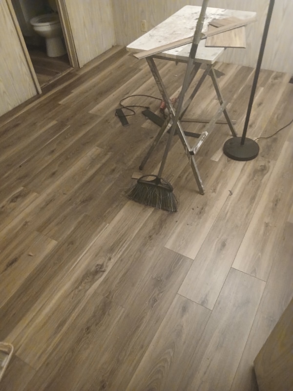 Building Photo - 8701 Mesa Rd