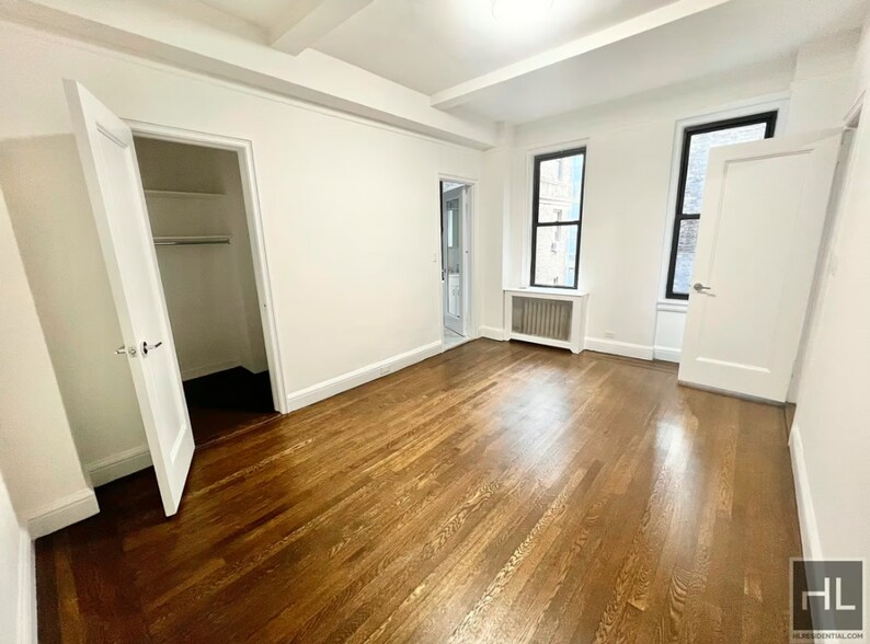 Building Photo - EAST 46 STREET