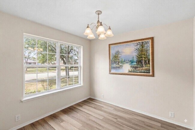Building Photo - 2712 Woodspring Acres Dr