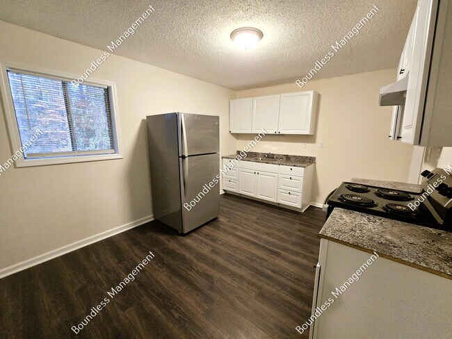 Building Photo - 3627 Forrest Park Rd SE