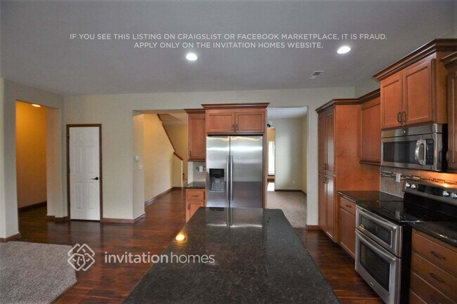 Building Photo - 109 Ames St NE