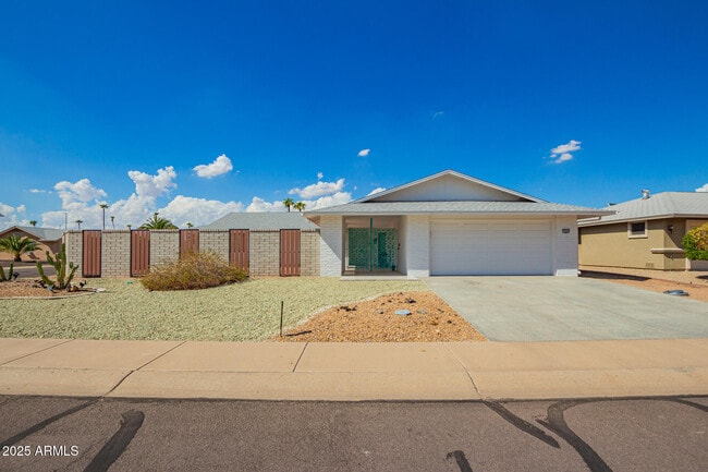 Primary Photo - 12646 W Limewood Dr