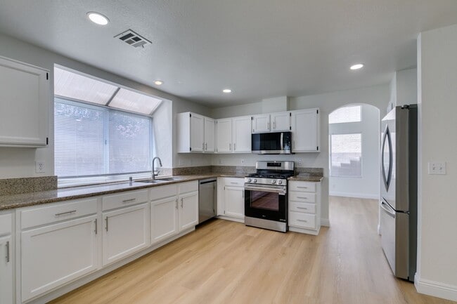 Building Photo - Charming Summerlin Two-Story with Cozy Fireplace & Spacious Layout