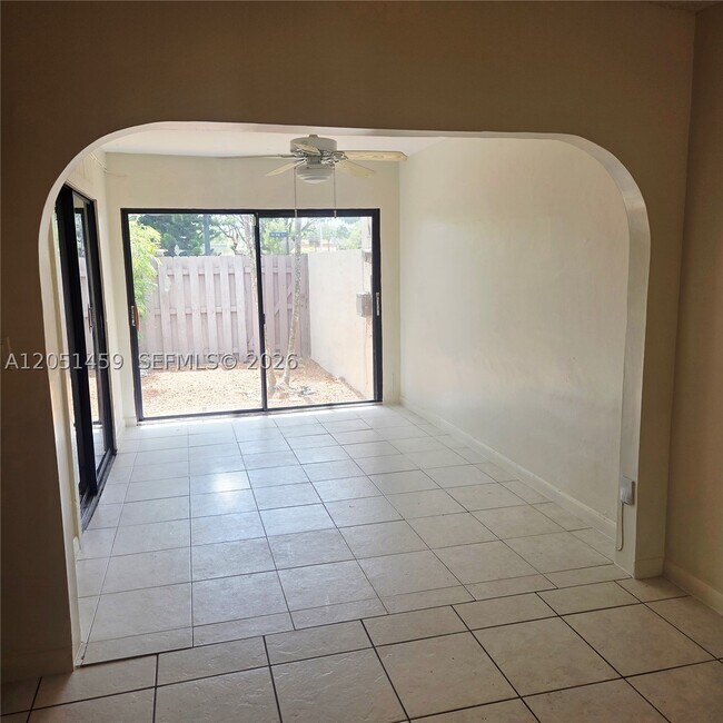 Building Photo - 7412 SW 105th Pl
