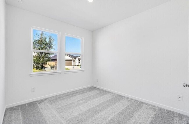 Building Photo - 9730 Bixby Crk Dr