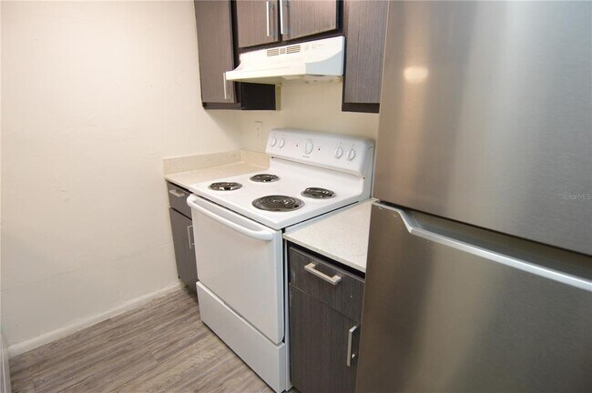 Building Photo - 5006 Moro Manor Dr