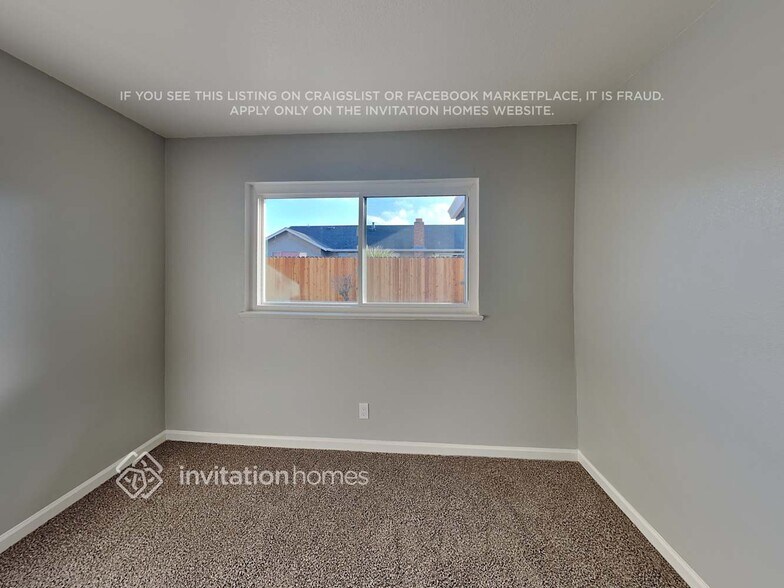 Building Photo - 503 Hacienda Ln