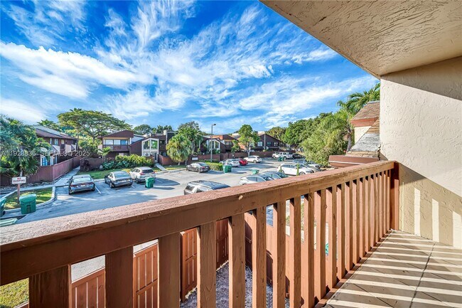 Building Photo - 6864 SW 114th Pl