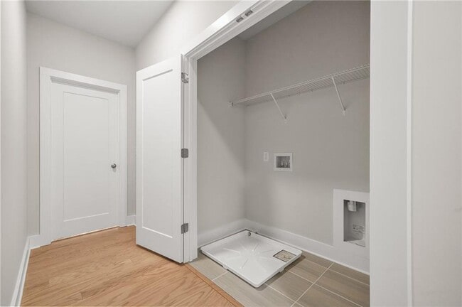 Building Photo - 1500 Wicker Wood Pl