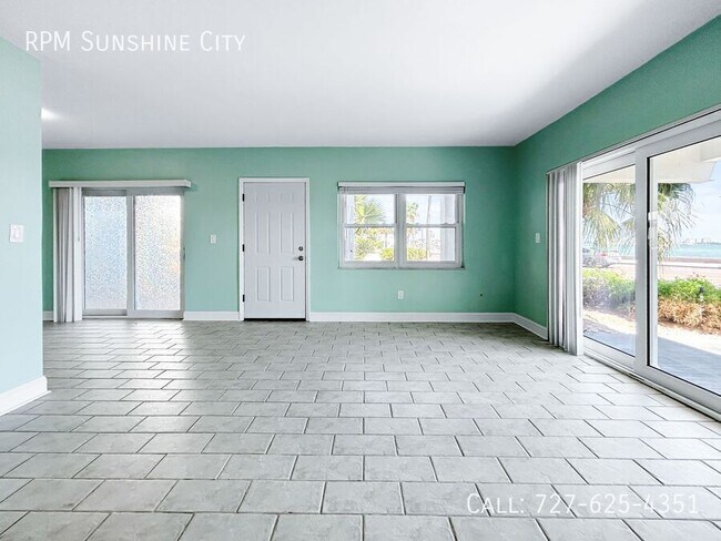 Building Photo - 1106 Pass a Grille Way