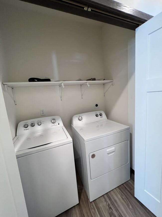 In unit Washer/Dryer closet - 300 Thumper Lodge Rd