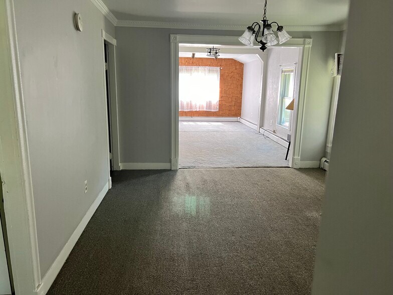 Building Photo - 57 Faber Ave