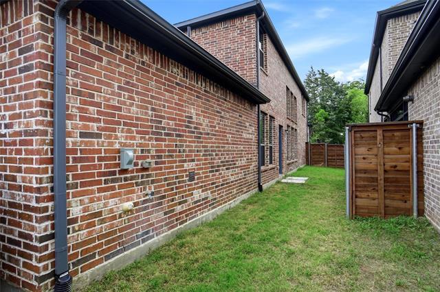 Building Photo - 1808 Sierra Rose Trce