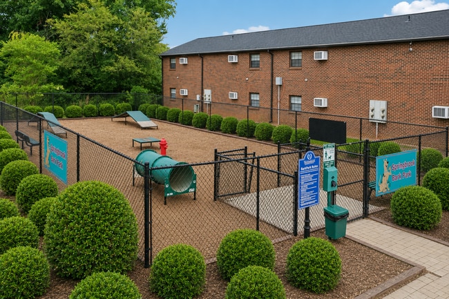 Building Photo - 1229 Claxton Ridge Dr