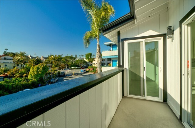 Building Photo - 231 W Escalones