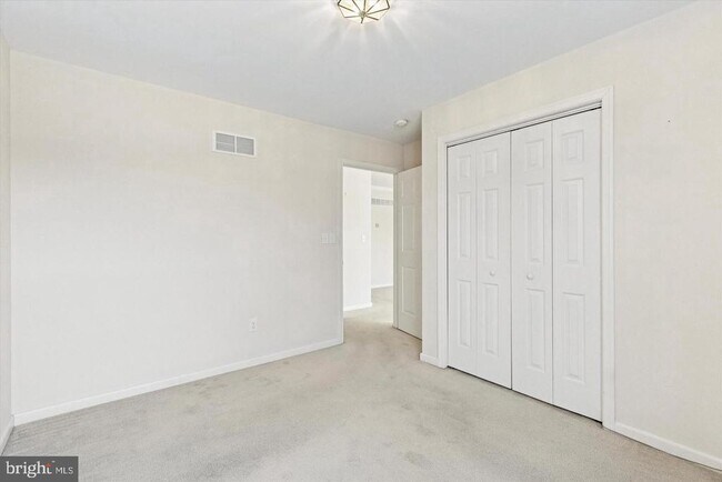 Building Photo - 110 W Harmony Dr