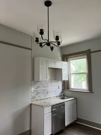 Building Photo - 3471 Trimble Ave