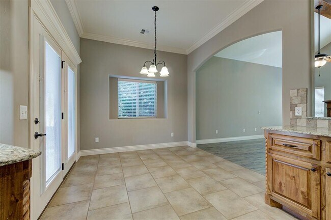 Building Photo - 2101 Kendal Ct