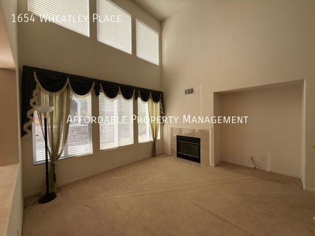 Building Photo - 1654 Wheatley Pl