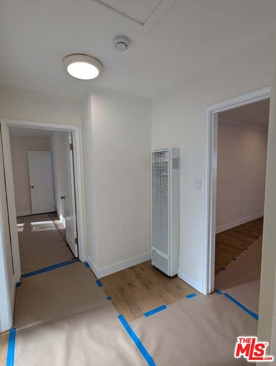 Building Photo - 3966 S Victoria Ave