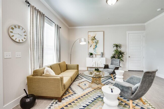 Building Photo - 920 Imperial Blvd