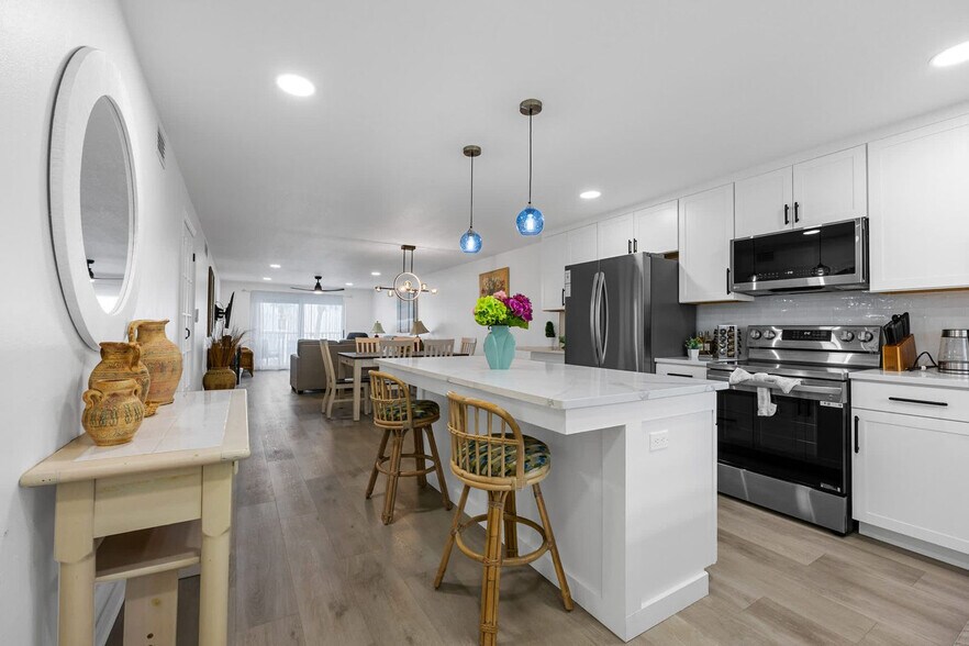 Building Photo - 274 Barlow Ave