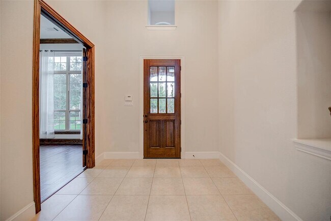 Building Photo - 163 N Almondell Way