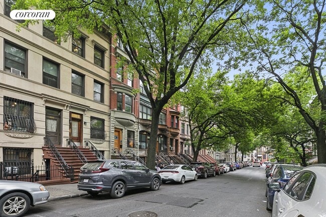 Building Photo - 423 W 146th St