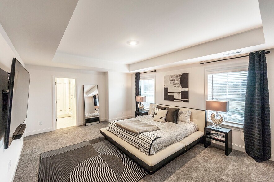 Building Photo - 107 John T Alexander Blvd