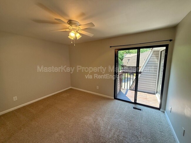 Building Photo - 104 Finley Forest Dr