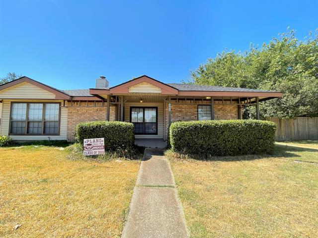 Primary Photo - 404 Lincoln Dr