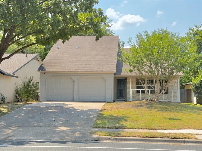 Primary Photo - 9803 Meadowheath Dr