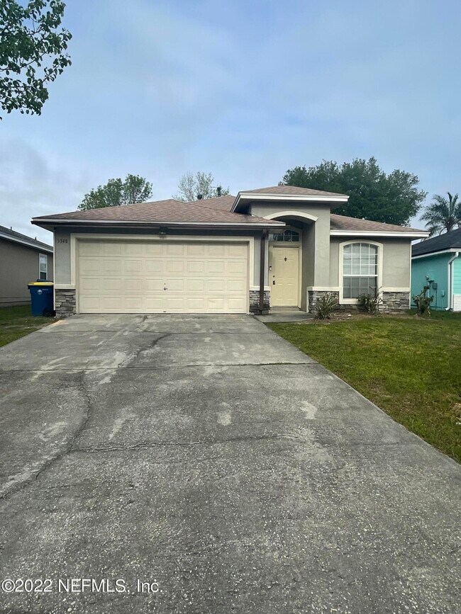 Building Photo - 3348 Volley Dr