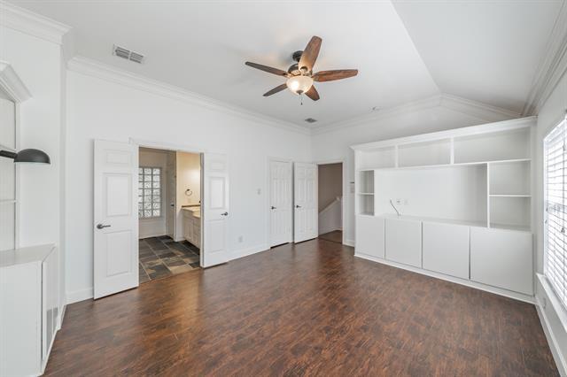 Building Photo - 4213 Wycliff Ave