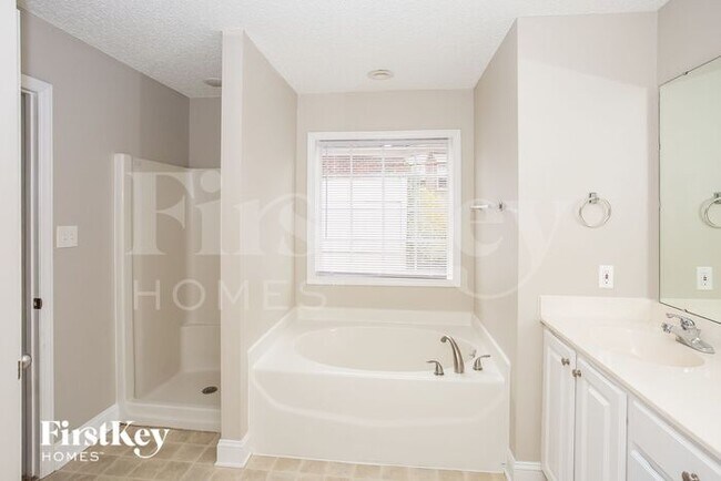 Building Photo - 3407 Brickyard Ln